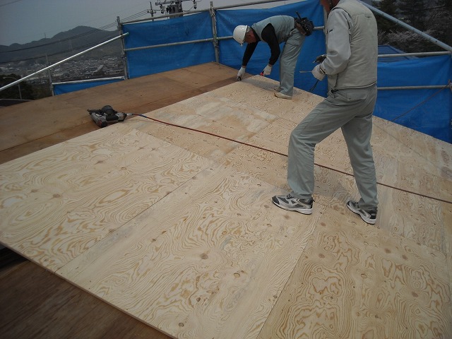 葺き替えも承ってます